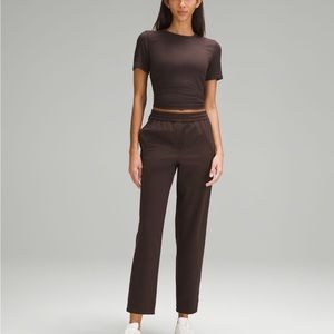 Lululemon Tapered-Leg Mid-Rise Pant 7/8 Length *Luxtreme